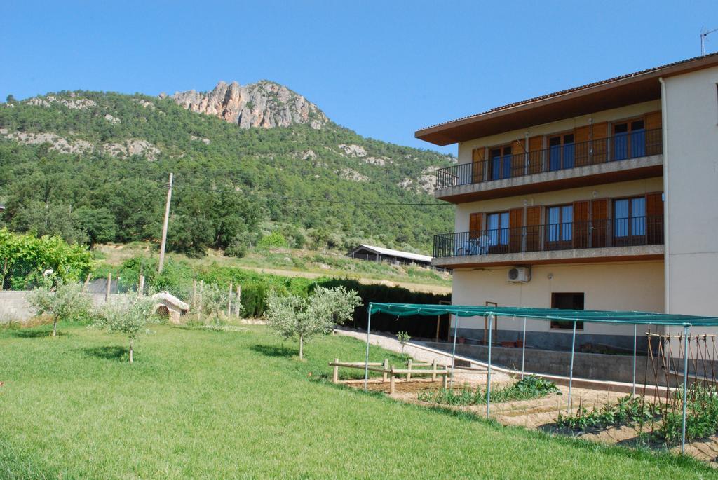 Cal Servero Peramola Exterior photo